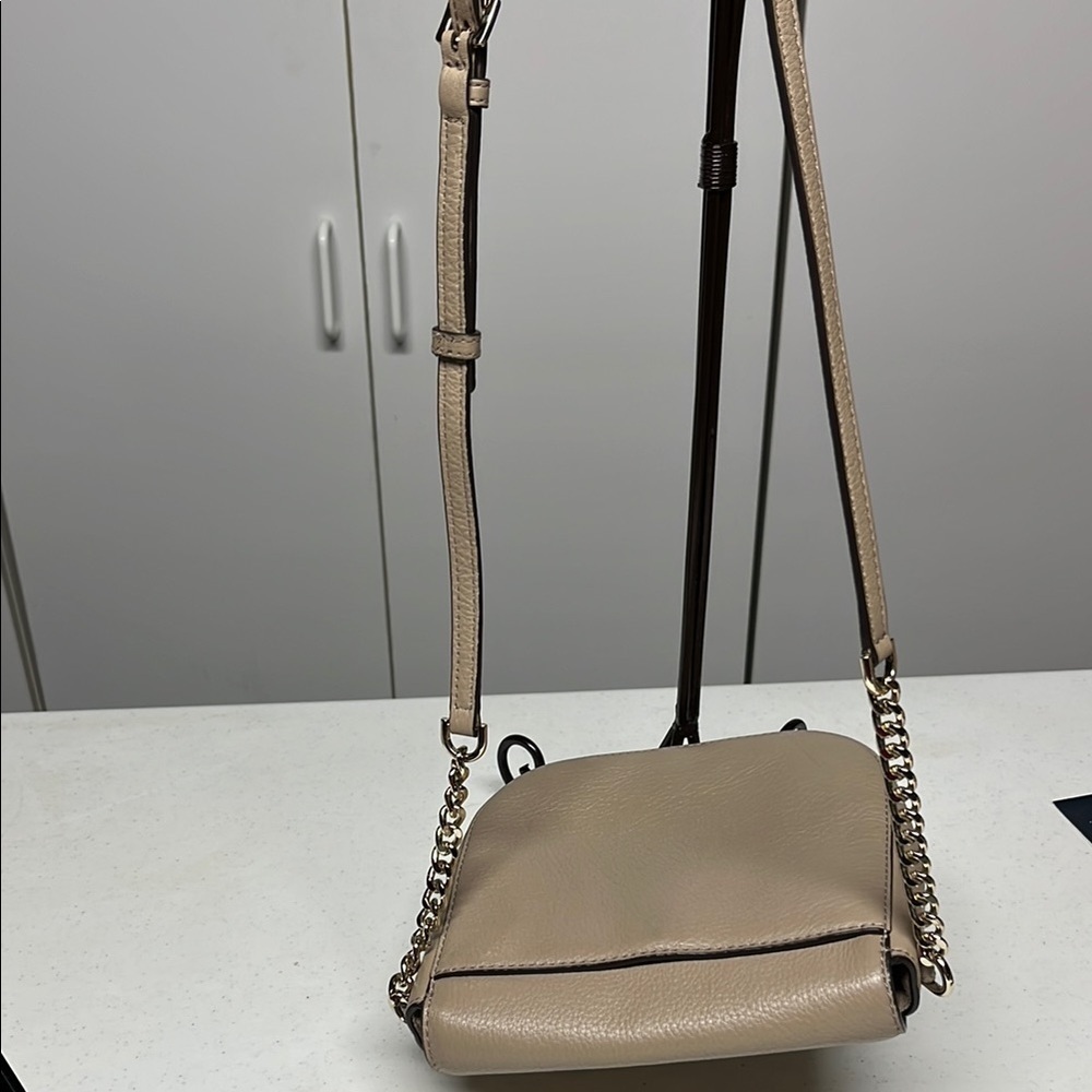 Michael Kors Beige Crossbody Bag - Picture 3 of 12